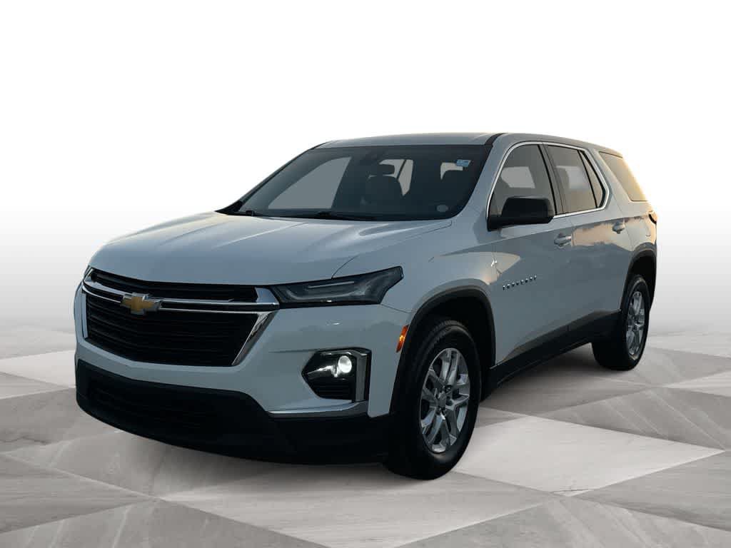 Used 2023 Chevrolet Traverse LS FWD image 4