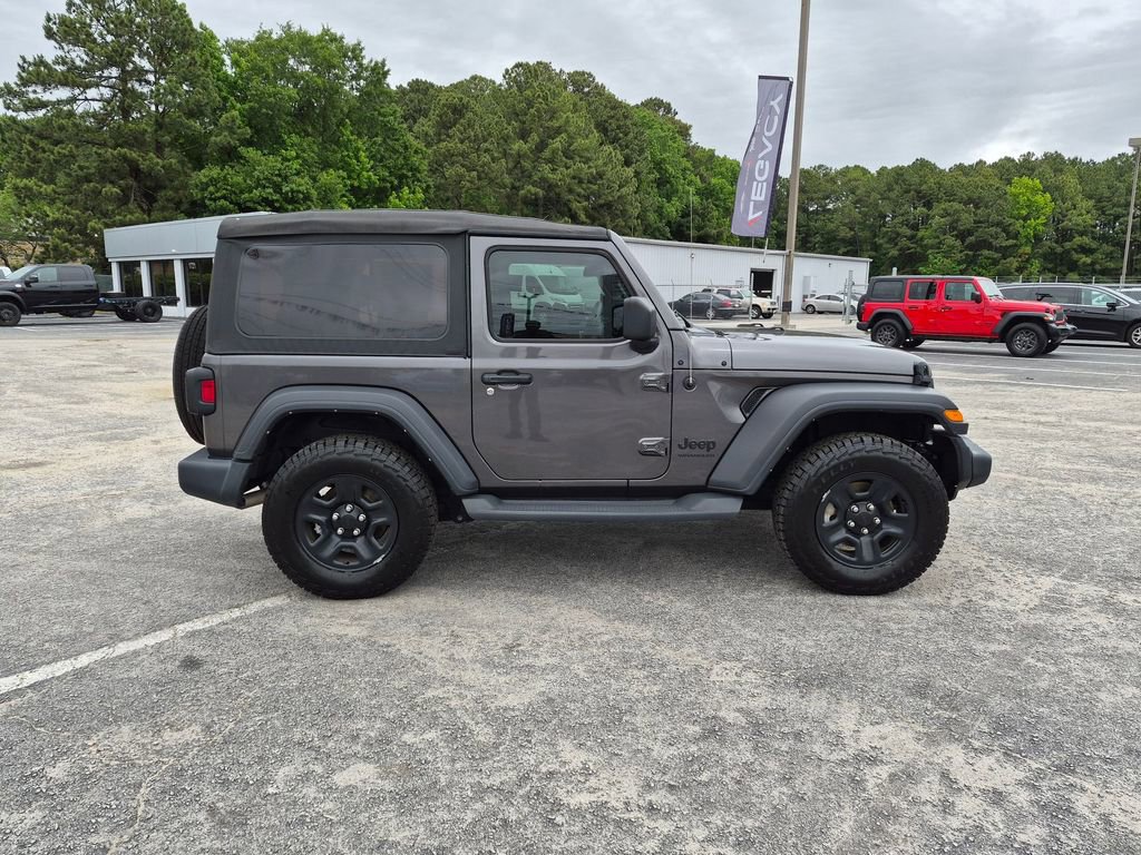 Used 2022 Jeep Wrangler Sport AWD/4WD image 2