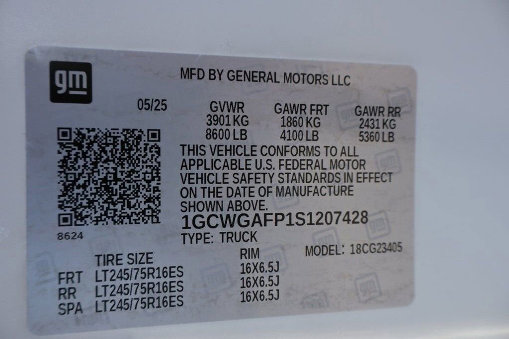 New 2025 Chevrolet Express 2500 w/ Driver Convenience Package image 31