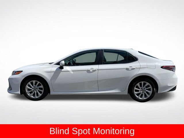 Used 2023 Toyota Camry LE FWD image 6