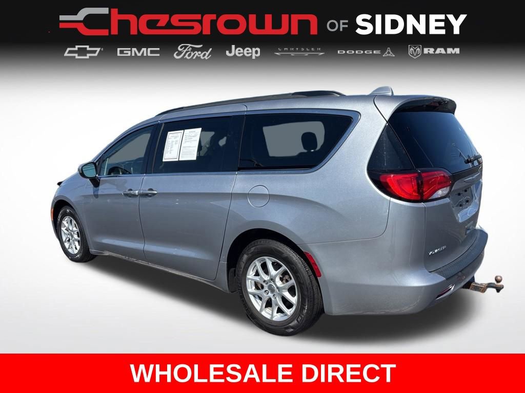 Used 2020 Chrysler Voyager Lxi FWD image 3