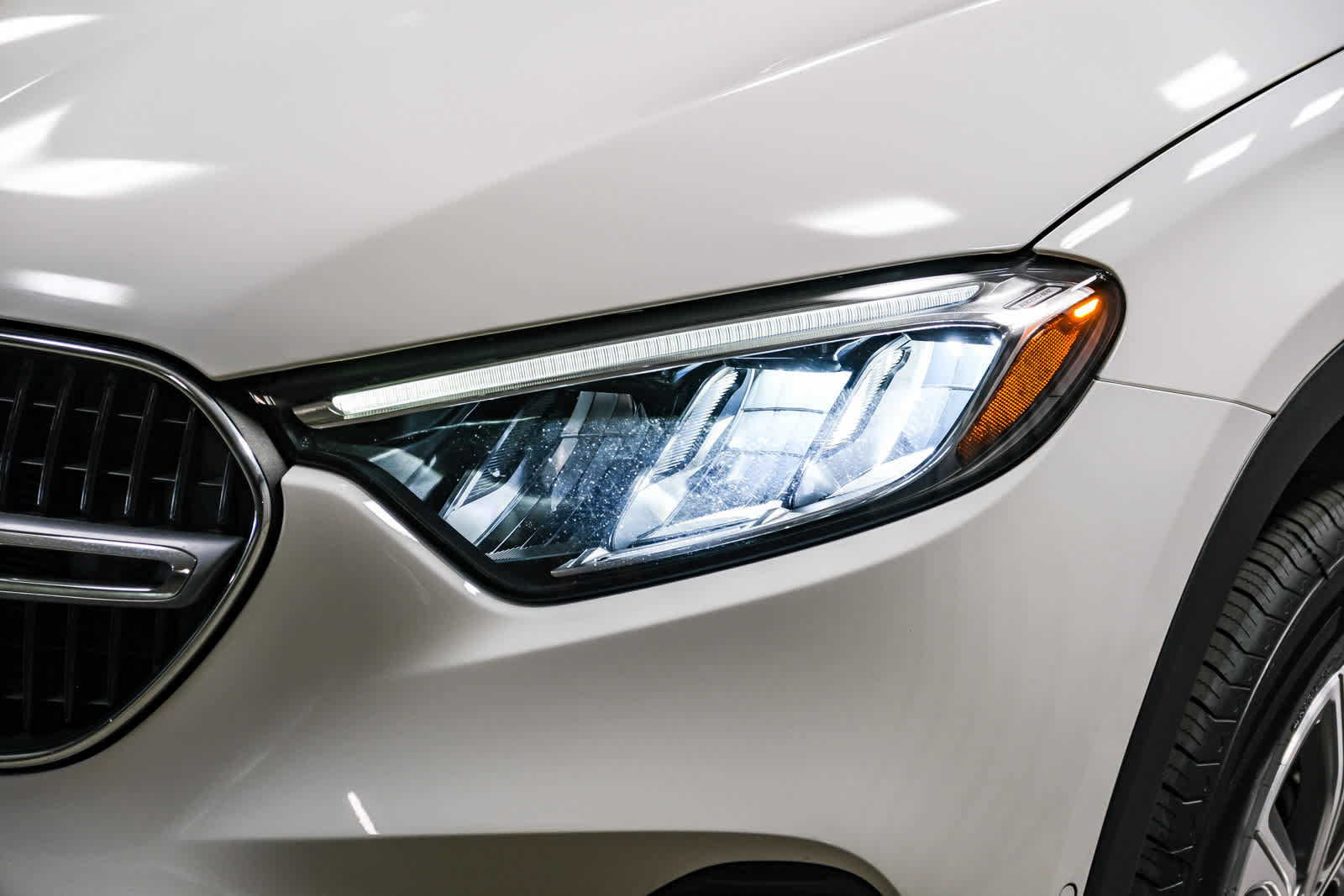 Used 2023 Mercedes-Benz GLC 300 image 12