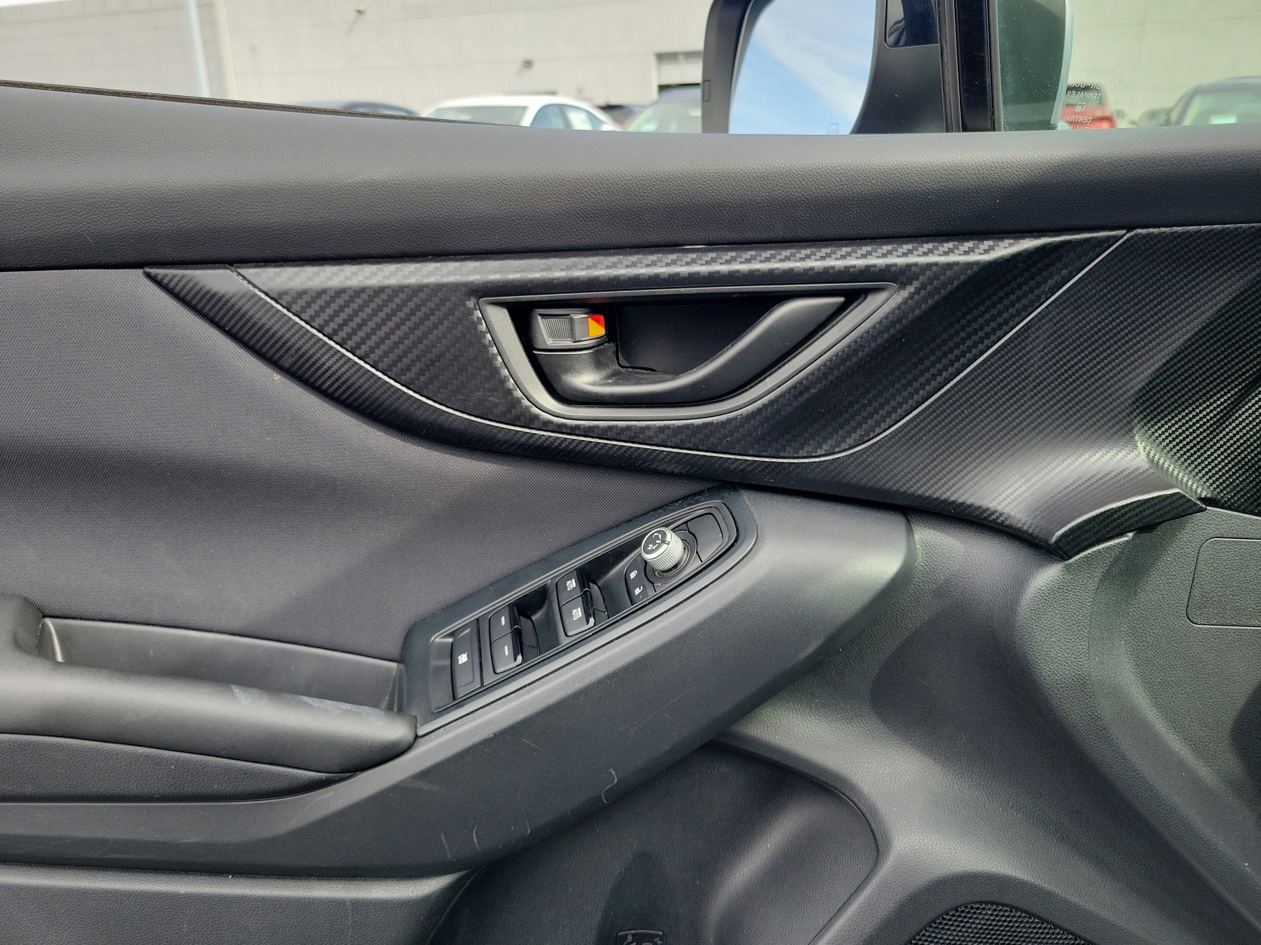 Used 2021 Subaru Crosstrek 2.0i Premium w/ Moonroof Package image 17