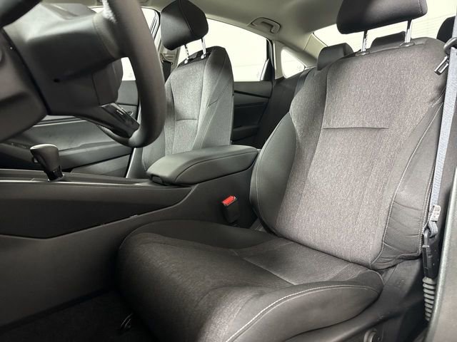 Used 2023 Honda Accord EX image 19