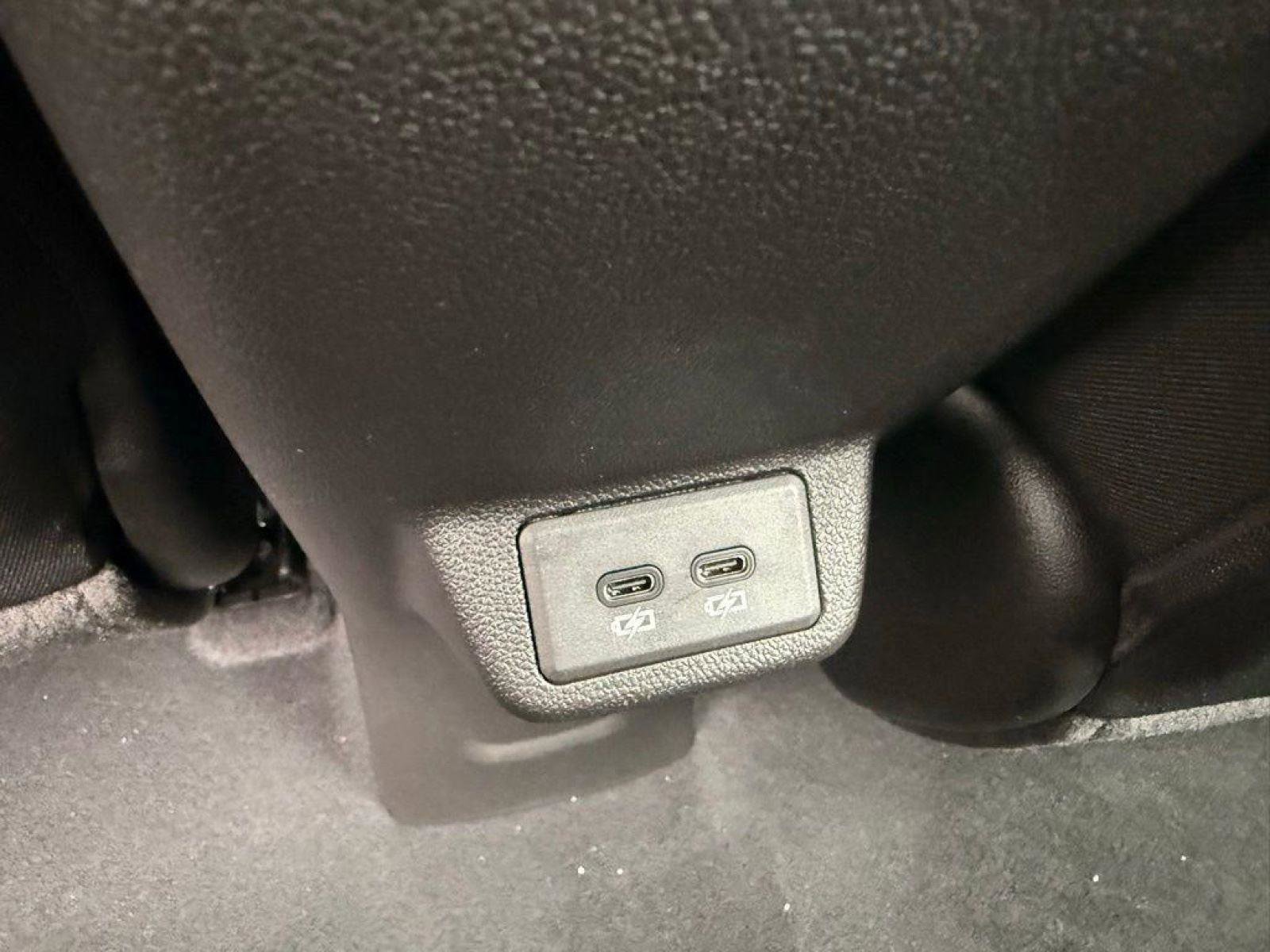 New 2027 Chevrolet Bolt LT w/ Comfort Package image 14