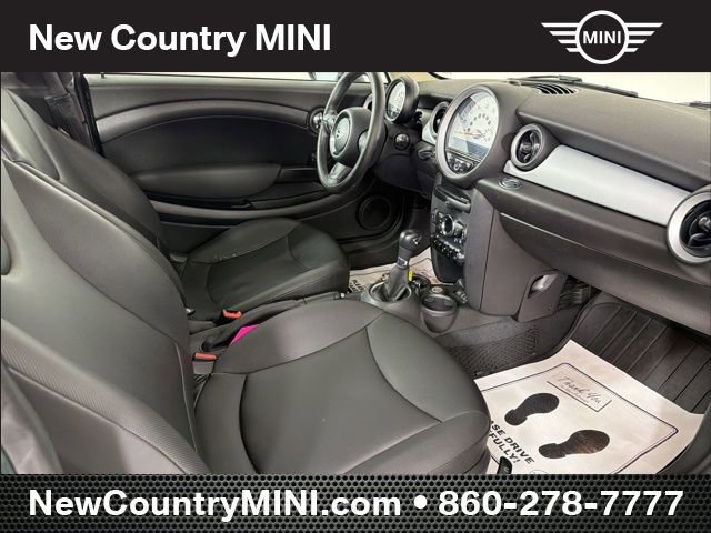 Used 2013 MINI Cooper Hardtop image 18