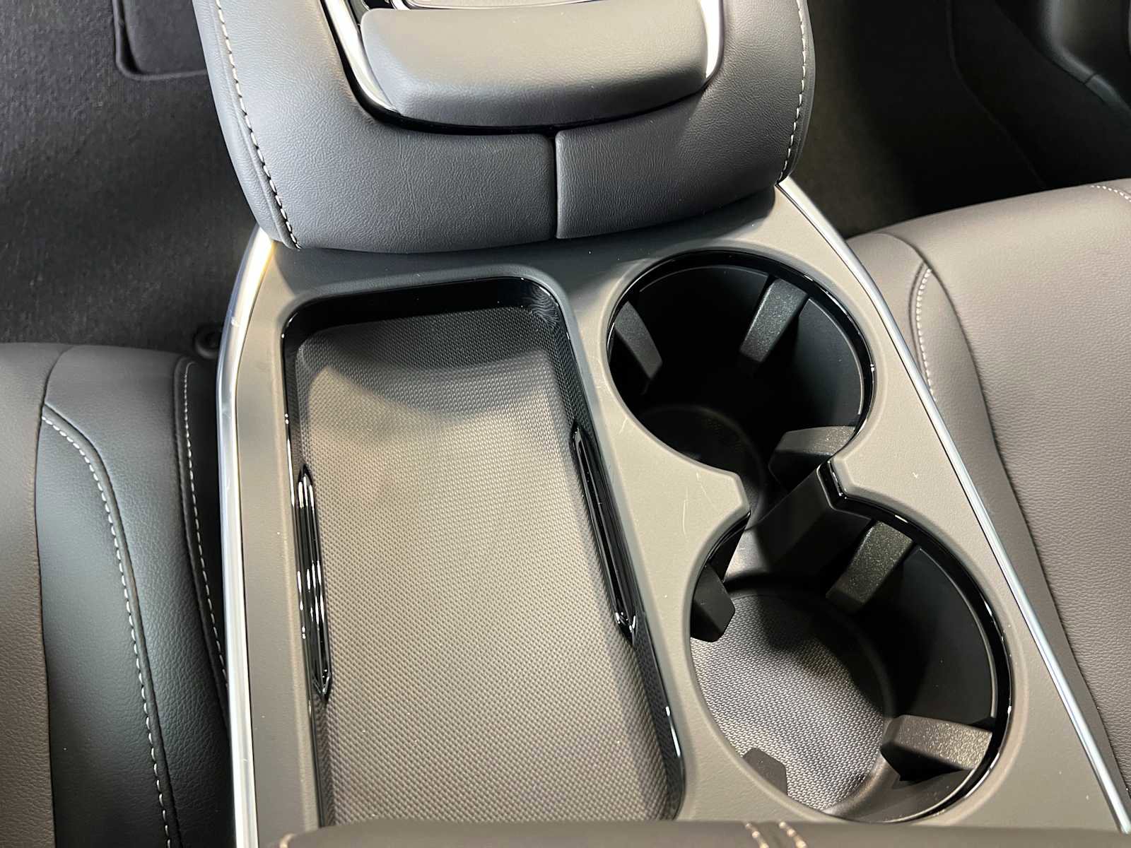 New 2026 Acura RDX SH-AWD image 25