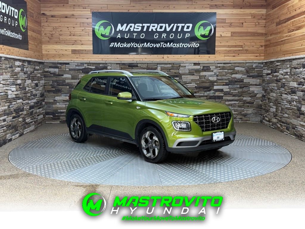Used 2023 Hyundai Venue SEL
