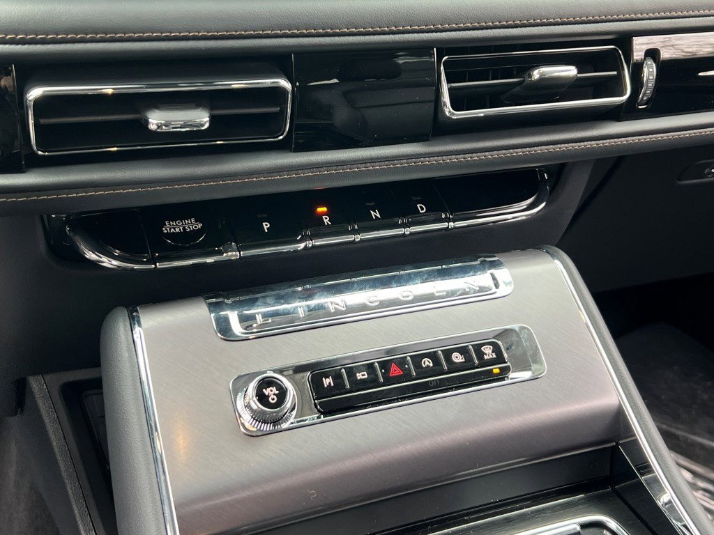 New 2026 Lincoln Aviator 2WD image 17