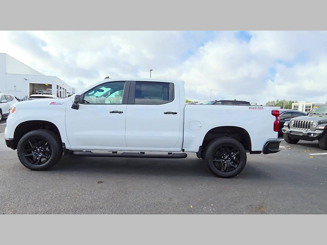 New 2026 Chevrolet Silverado 1500 LT Trail Boss w/ LT Trail Boss Premium Package image 18
