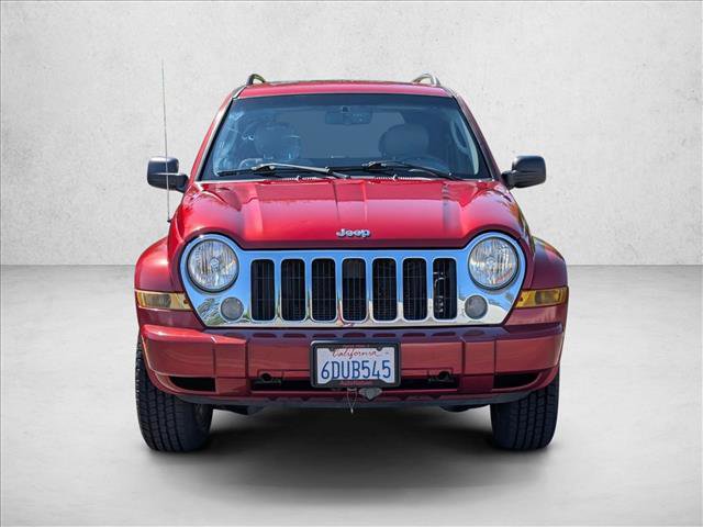 Used 2007 Jeep Liberty Limited AWD/4WD image 2