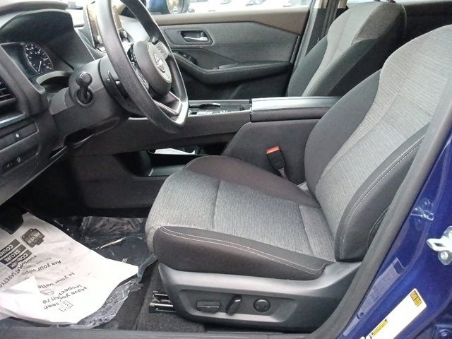 Used 2023 Nissan Rogue SV image 15