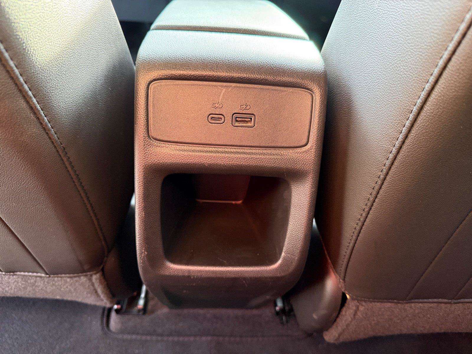 Used 2025 Chevrolet Trax LT FWD image 20