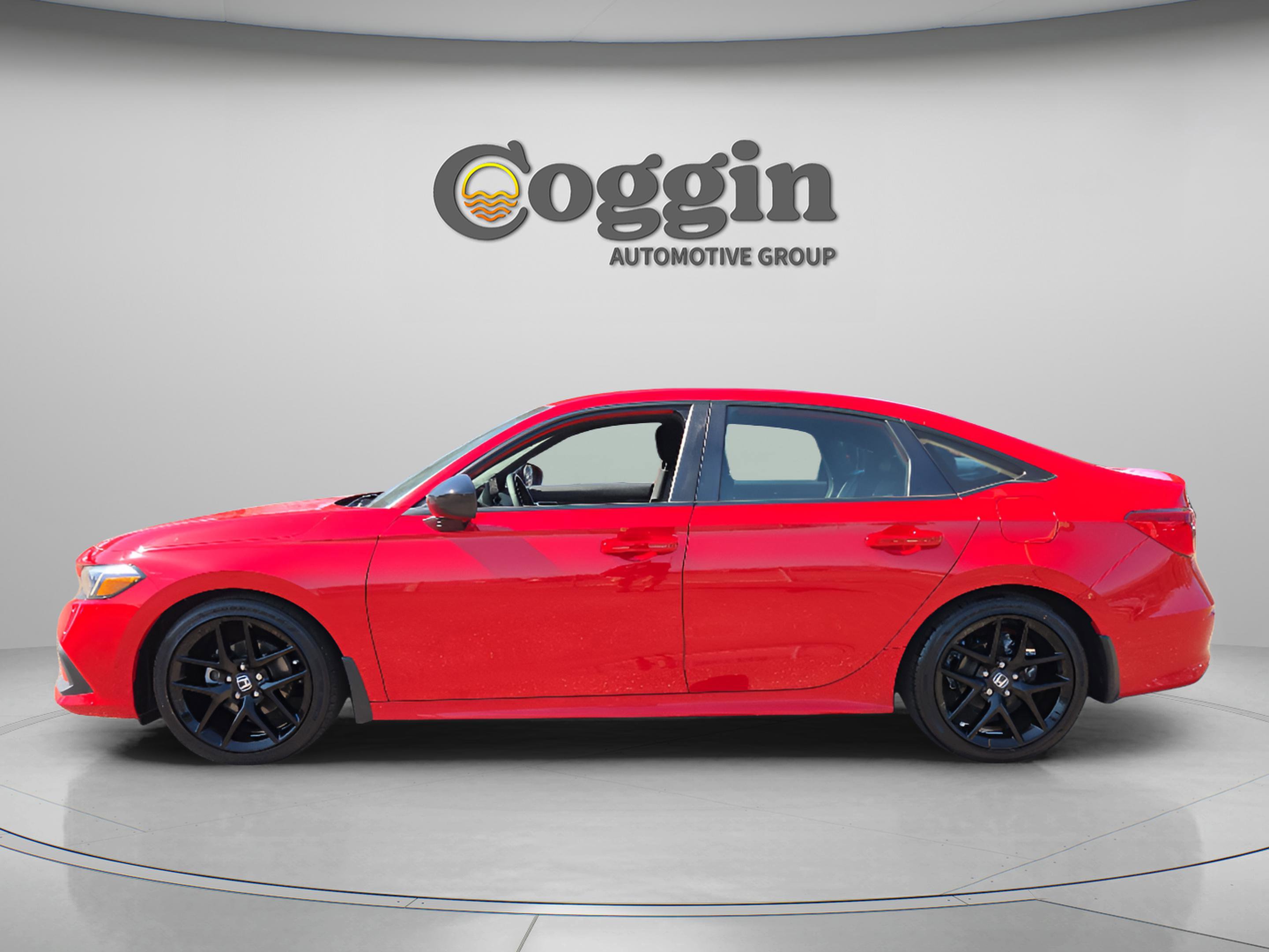 Used 2023 Honda Civic Sport image 3