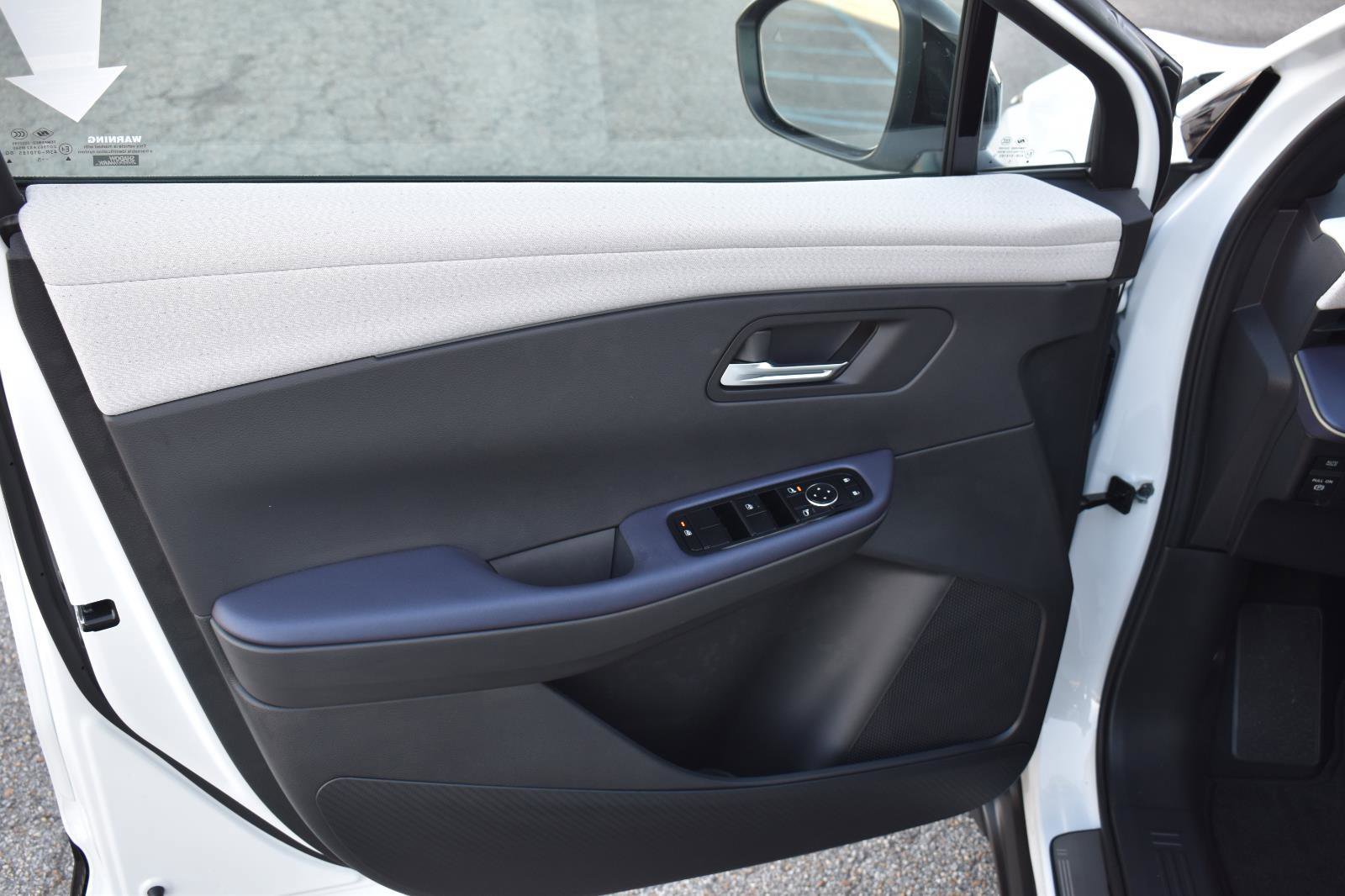 New 2026 Nissan Leaf SV+ w/ Illuminated Package image 13
