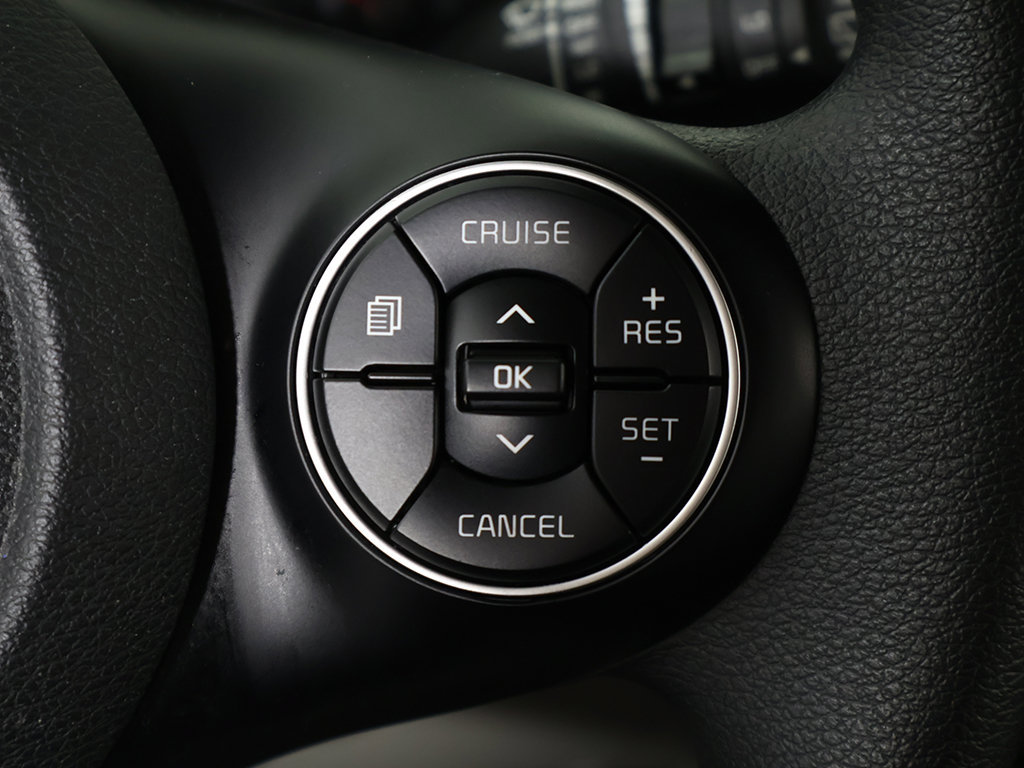 Used 2021 Kia Soul LX FWD image 36
