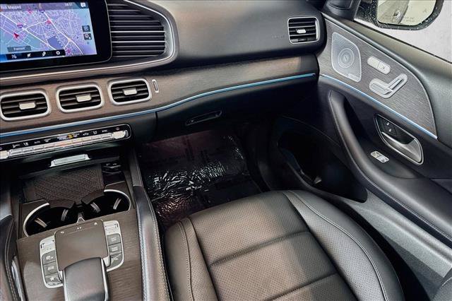 Used 2020 Mercedes-Benz GLE 350 4MATIC w/ Premium Package image 22
