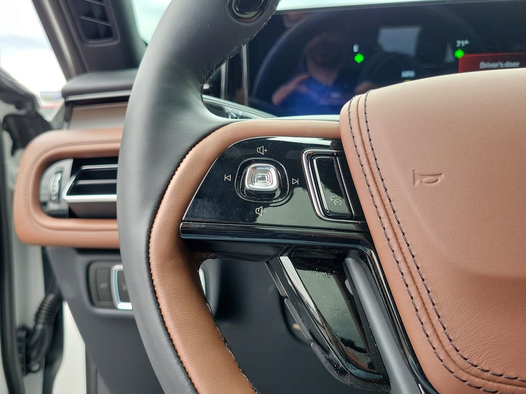 New 2026 Lincoln Aviator Reserve AWD/4WD image 25