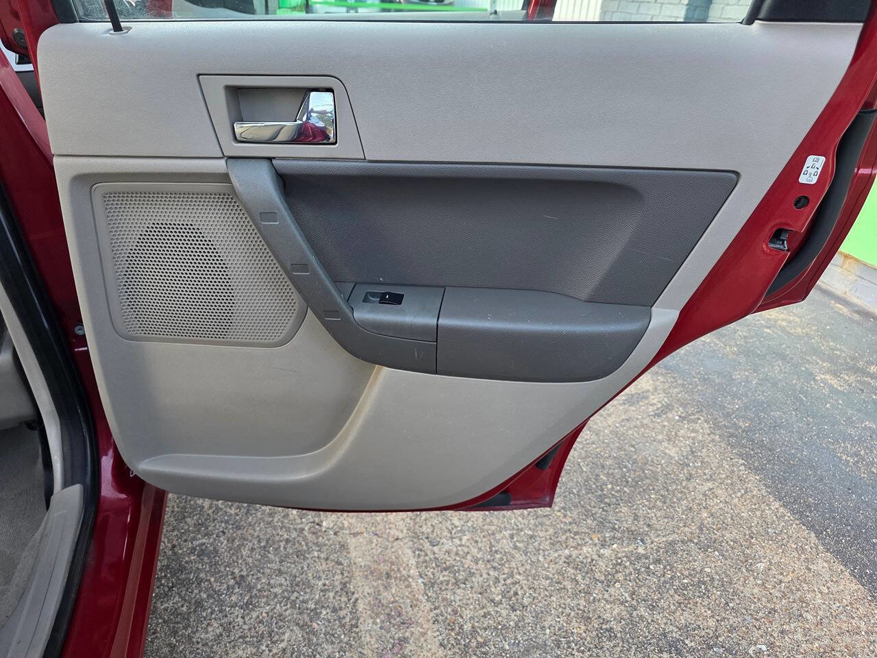 Used 2009 Ford Focus SES image 19