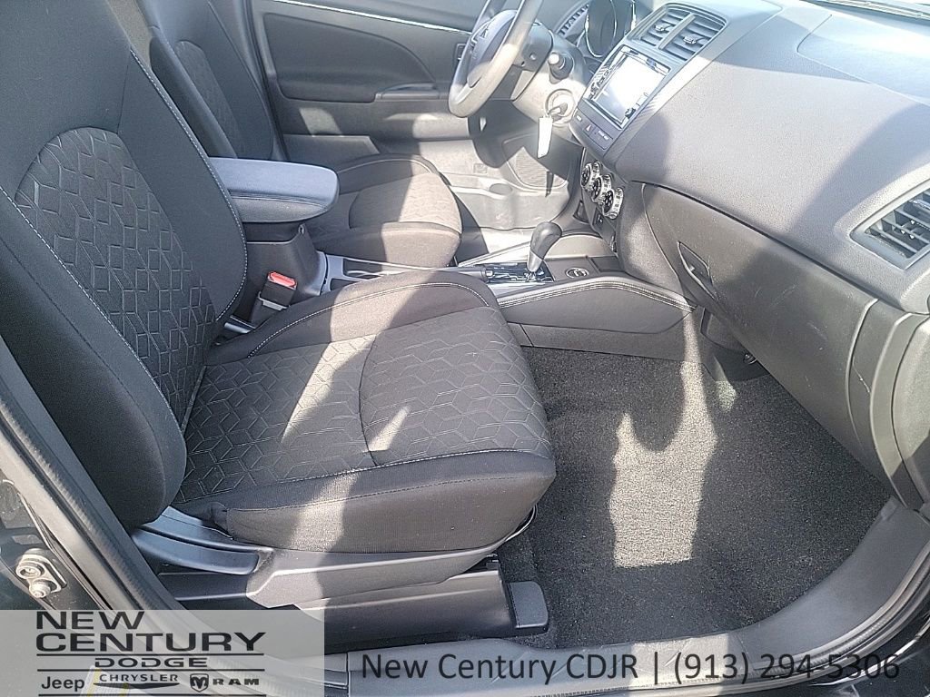 Used 2024 Mitsubishi Outlander Sport ES image 17