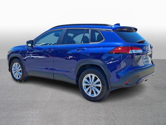 Certified 2023 Toyota Corolla Cross LE w/ Moonroof Package AWD/4WD image 6