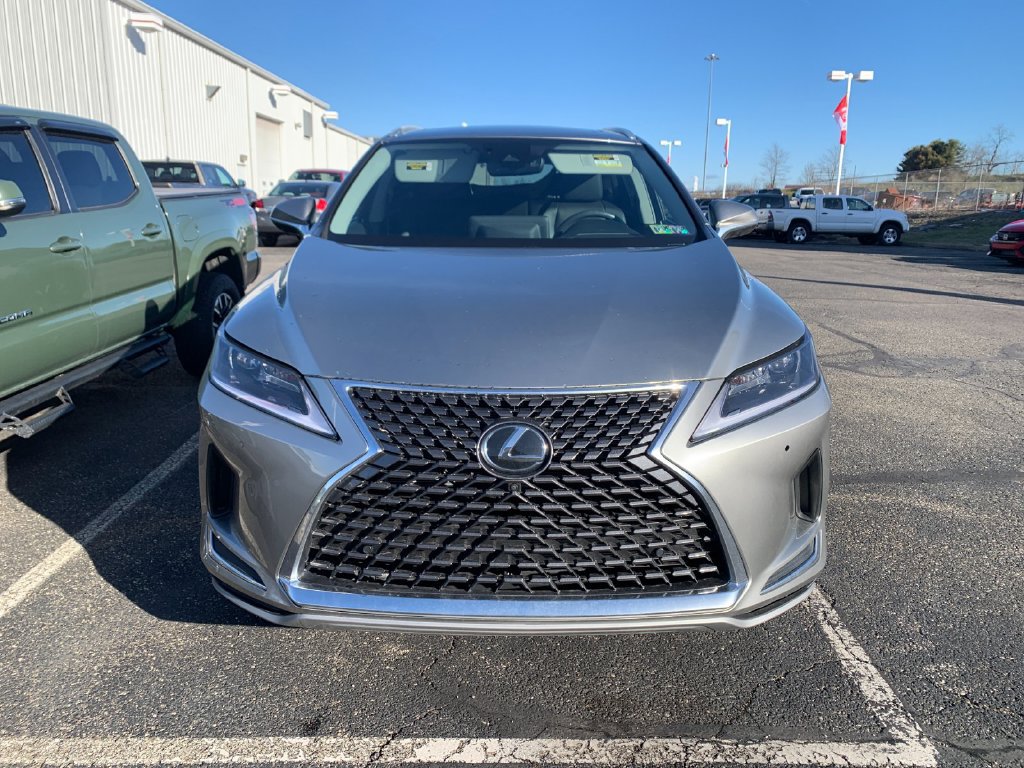 New 2025 Toyota Camry XLE w/ Premium Plus Package AWD/4WD image 7