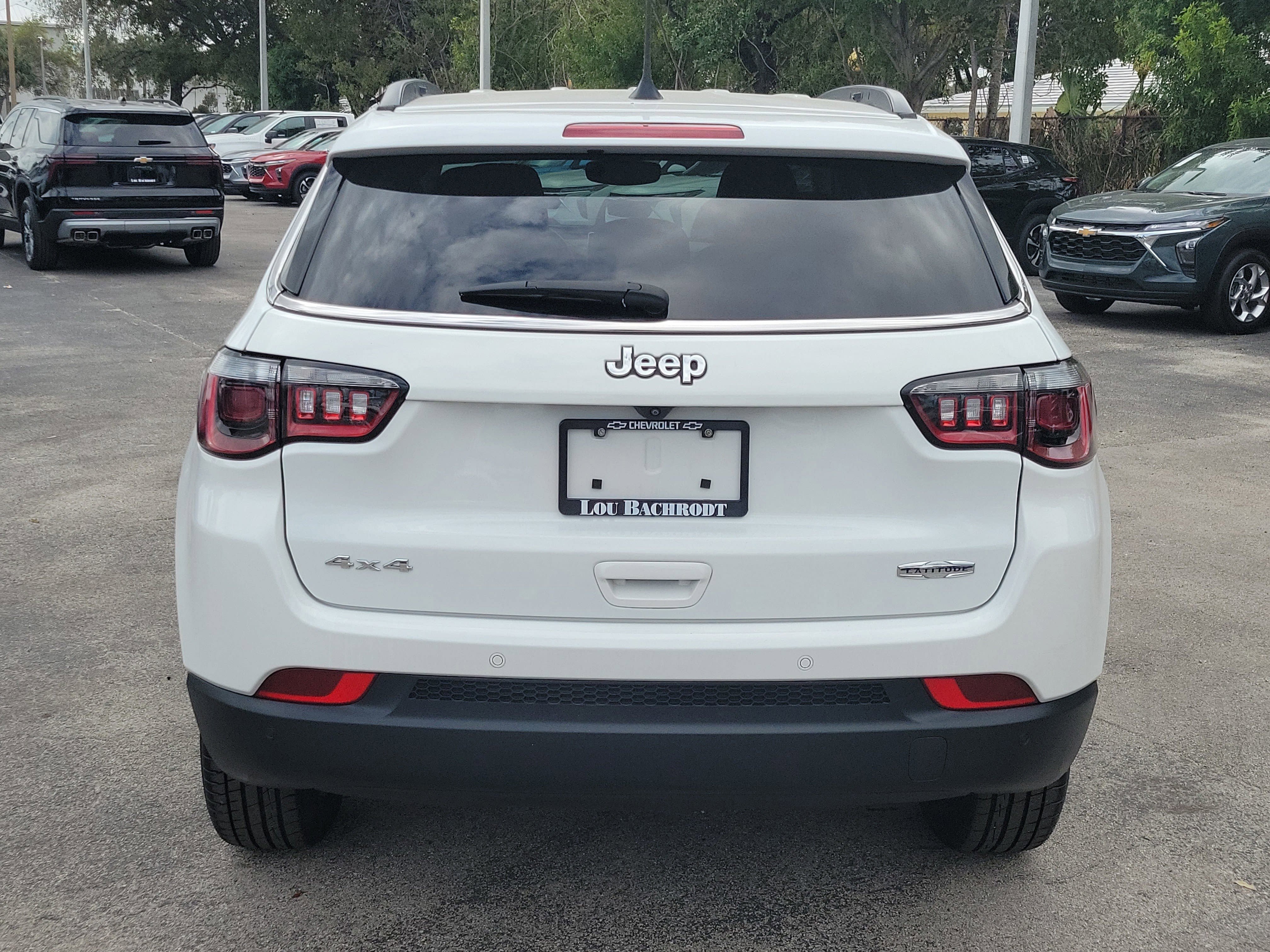 Used 2022 Jeep Compass Latitude w/ Convenience Group image 6