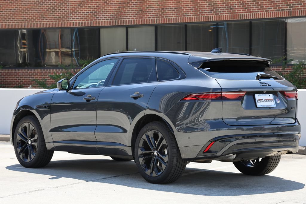 Used 2026 Jaguar F-PACE R-Dynamic S AWD/4WD image 2