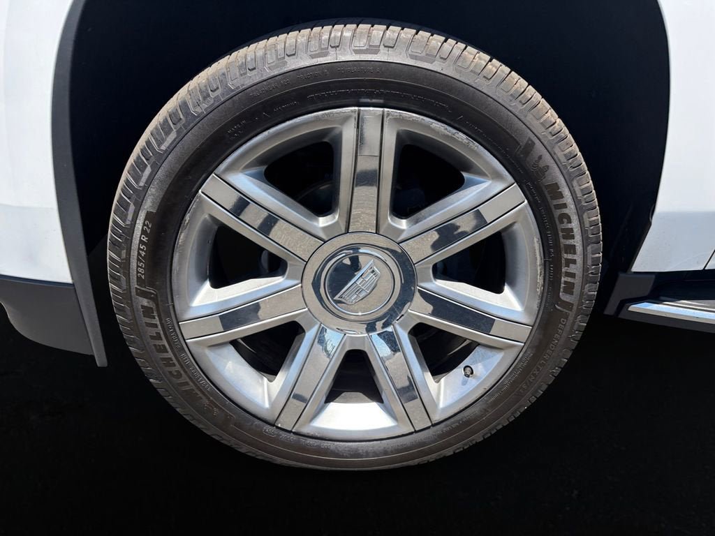Certified 2020 Cadillac Escalade Luxury RWD image 9