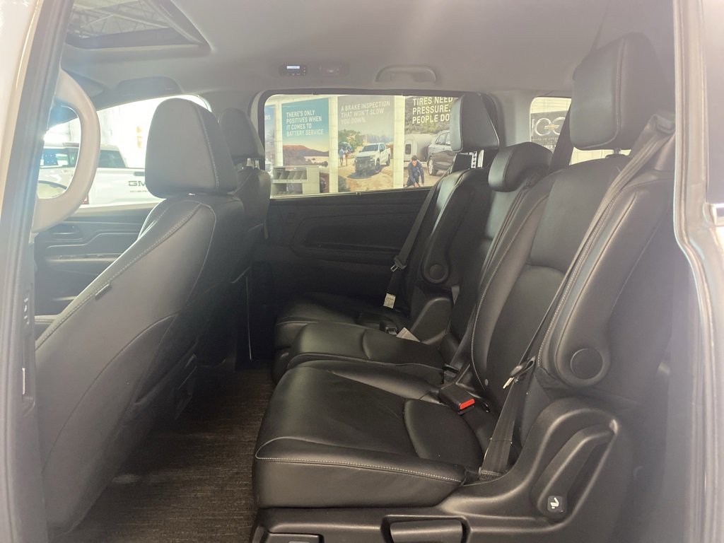 Used 2024 Honda Odyssey EX-L image 12