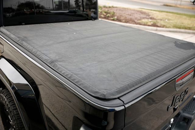 Used 2021 Jeep Gladiator Willys image 30