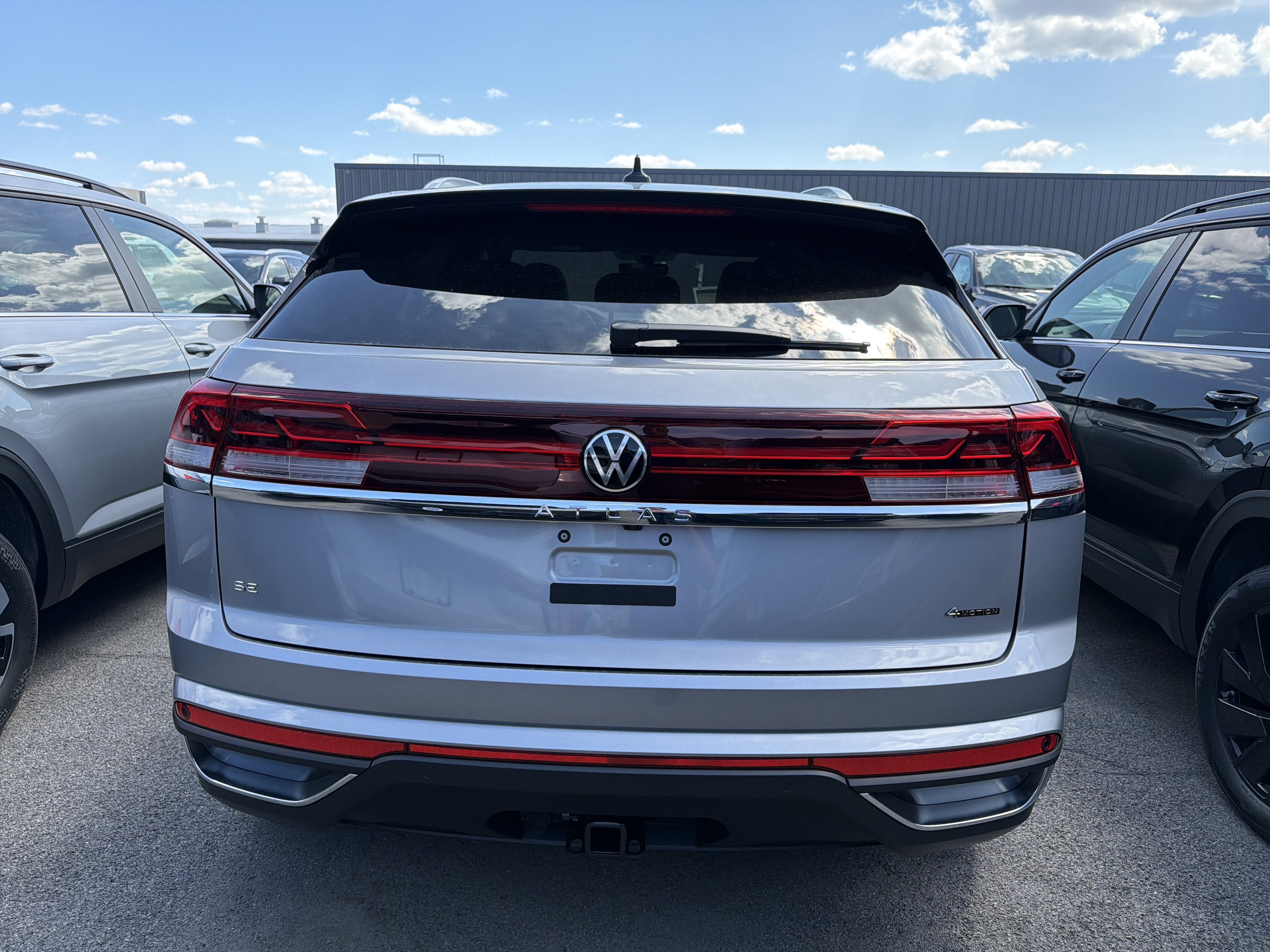 New 2026 Volkswagen Atlas Cross Sport SE AWD/4WD image 6