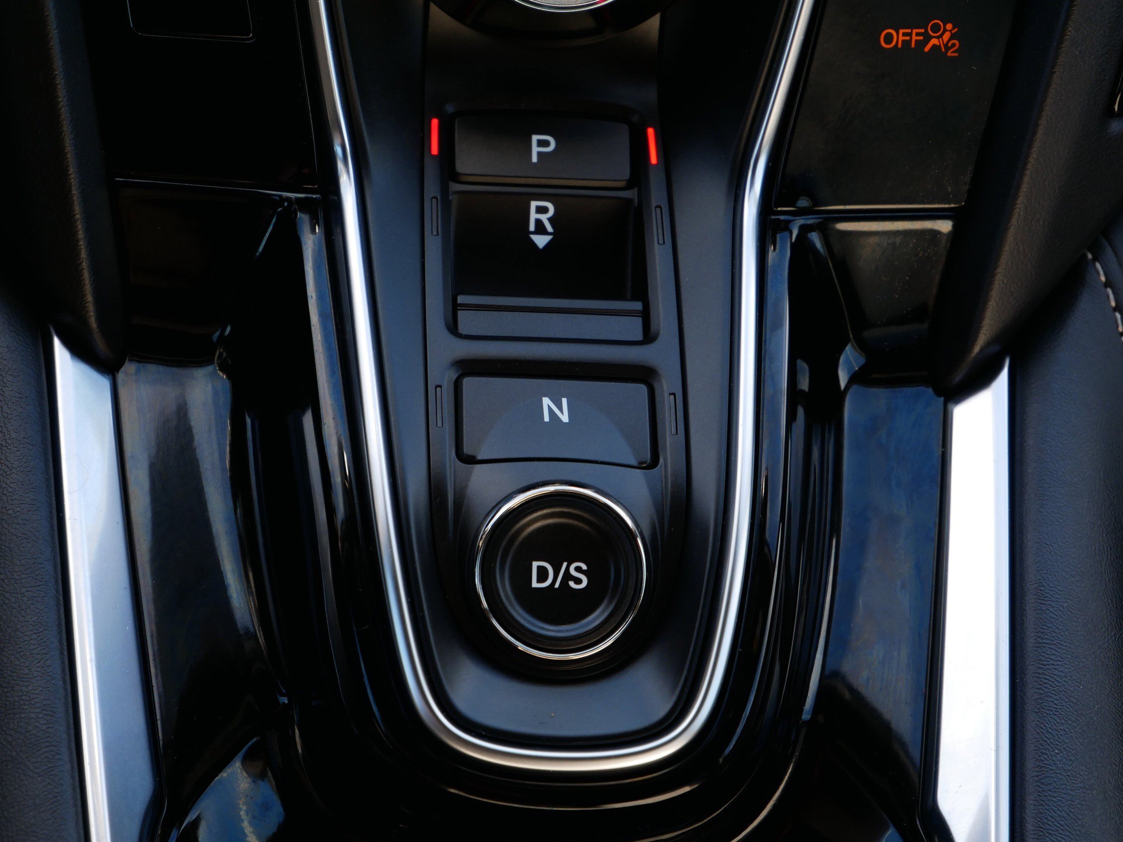 Certified 2025 Acura RDX SH-AWD image 24