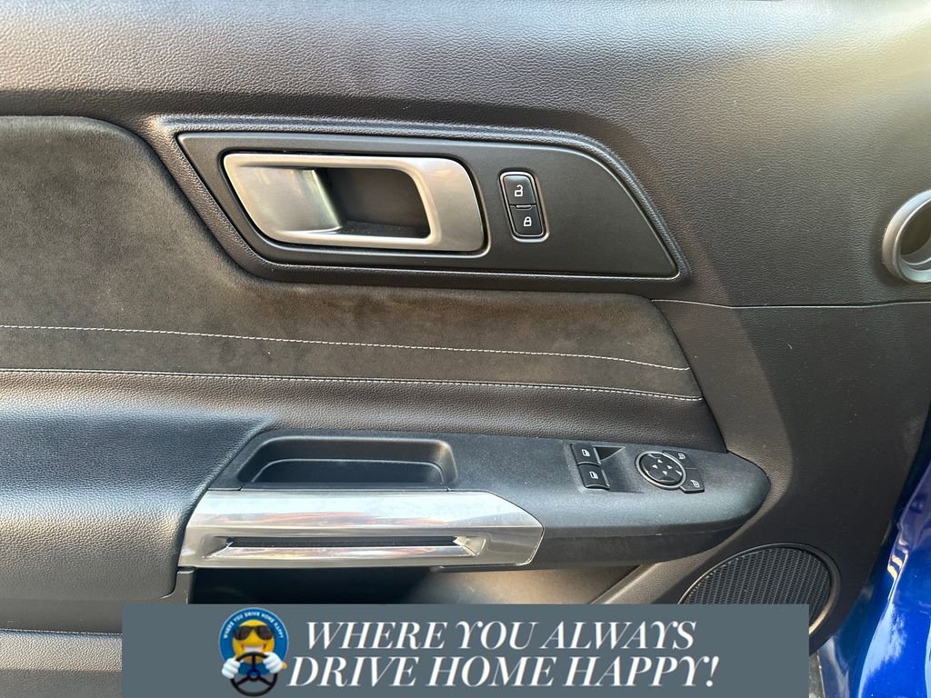 Used 2016 Ford Mustang Shelby GT350 w/ Technology Package image 10