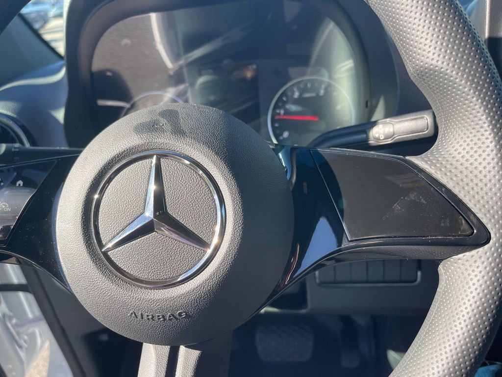Used 2025 Mercedes-Benz Sprinter 2500 image 13
