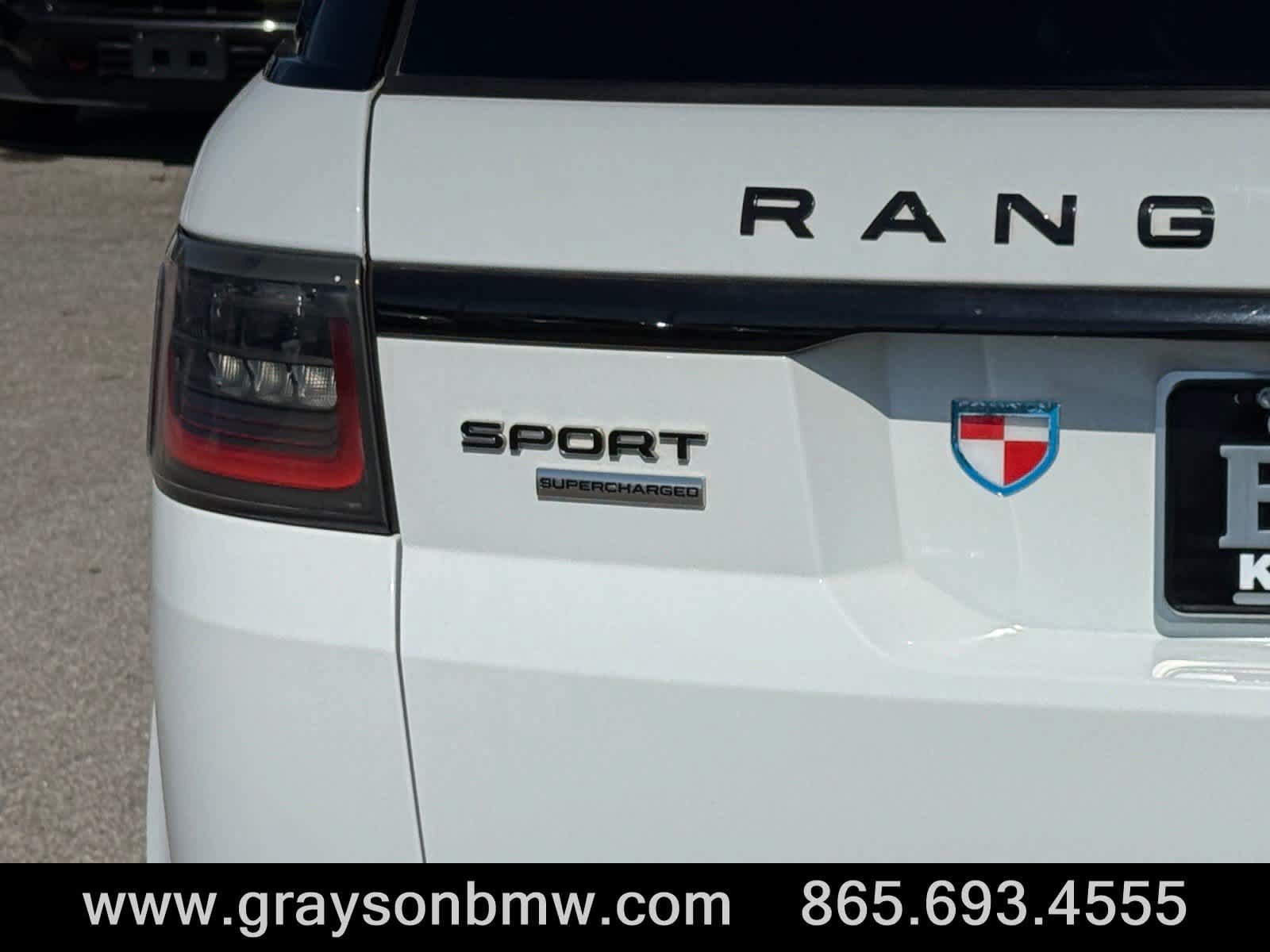 Used 2019 Land Rover Range Rover Sport Supercharged AWD/4WD image 10
