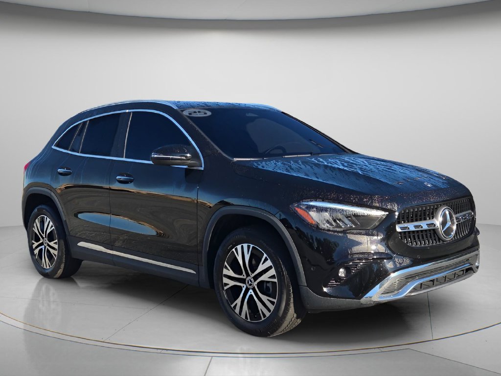 Used 2025 Mercedes-Benz GLA 250 image 8