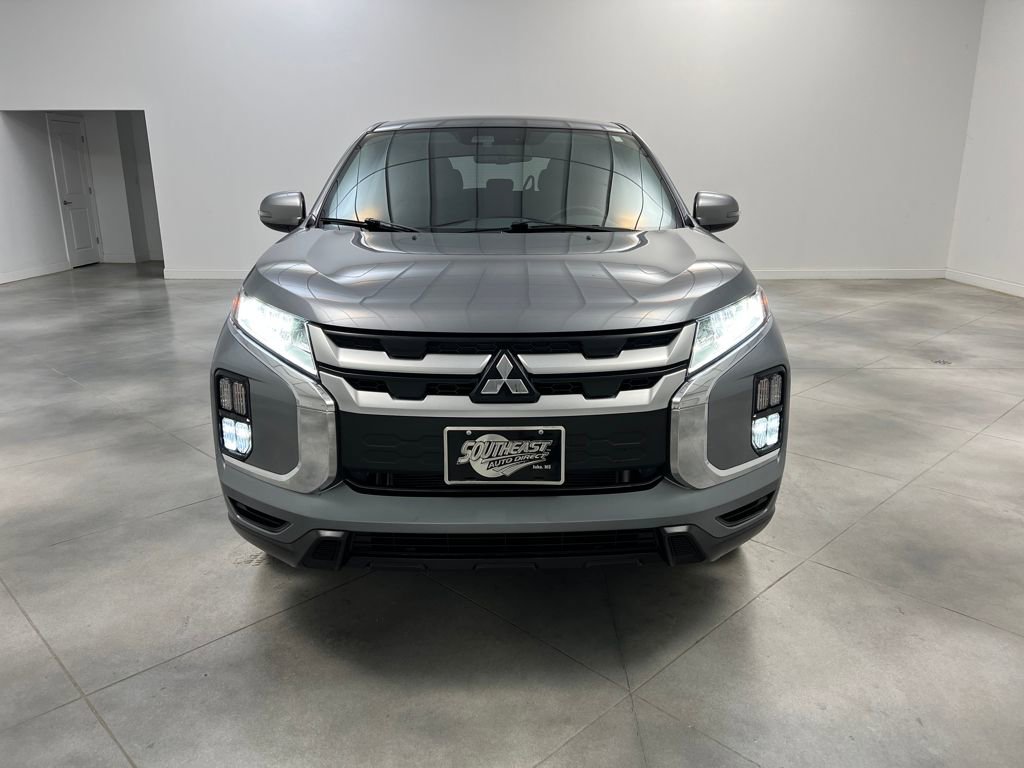 Used 2025 Mitsubishi Outlander Sport AWD image 2