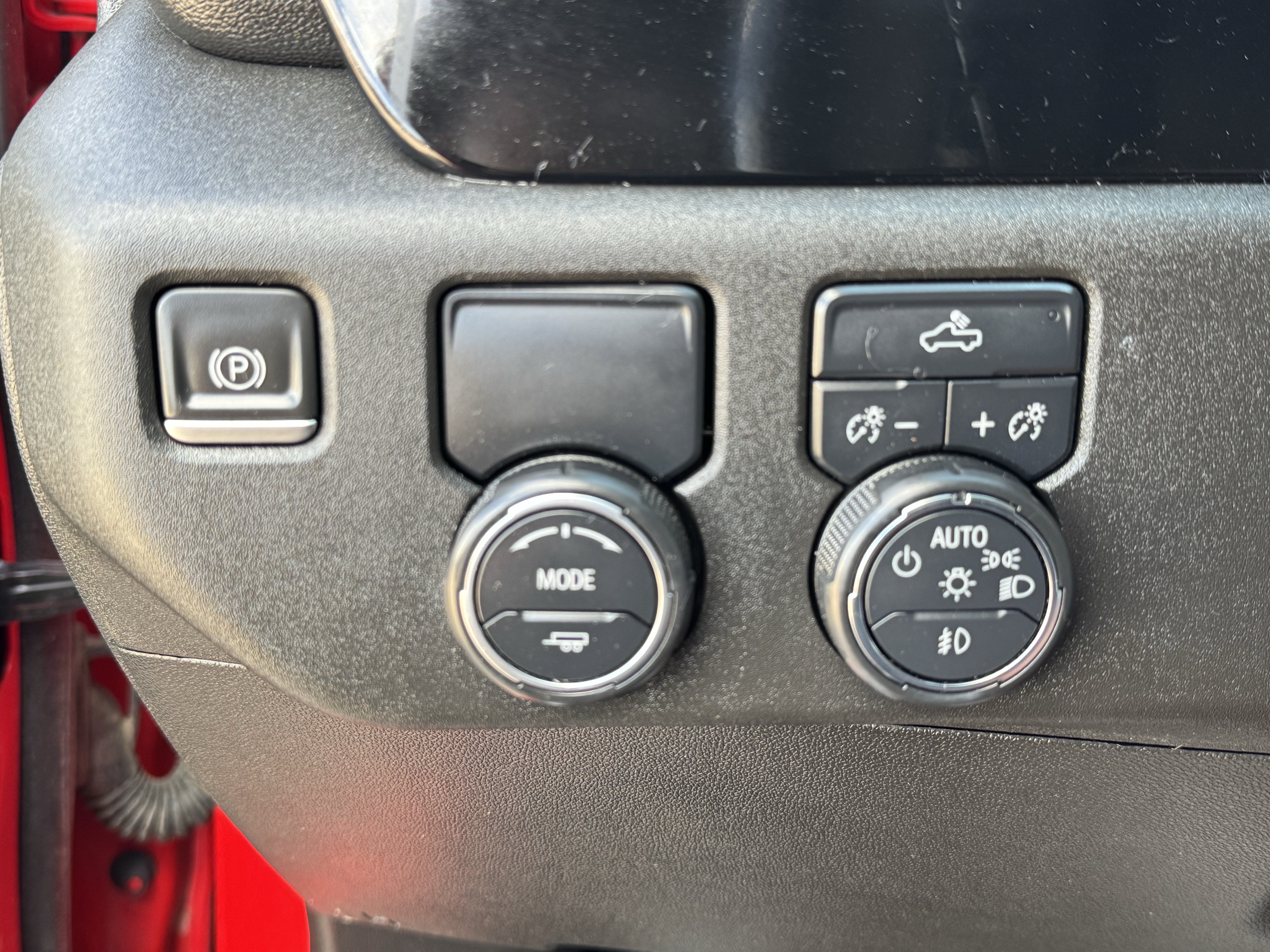Used 2023 Chevrolet Silverado 1500 RST RWD image 15