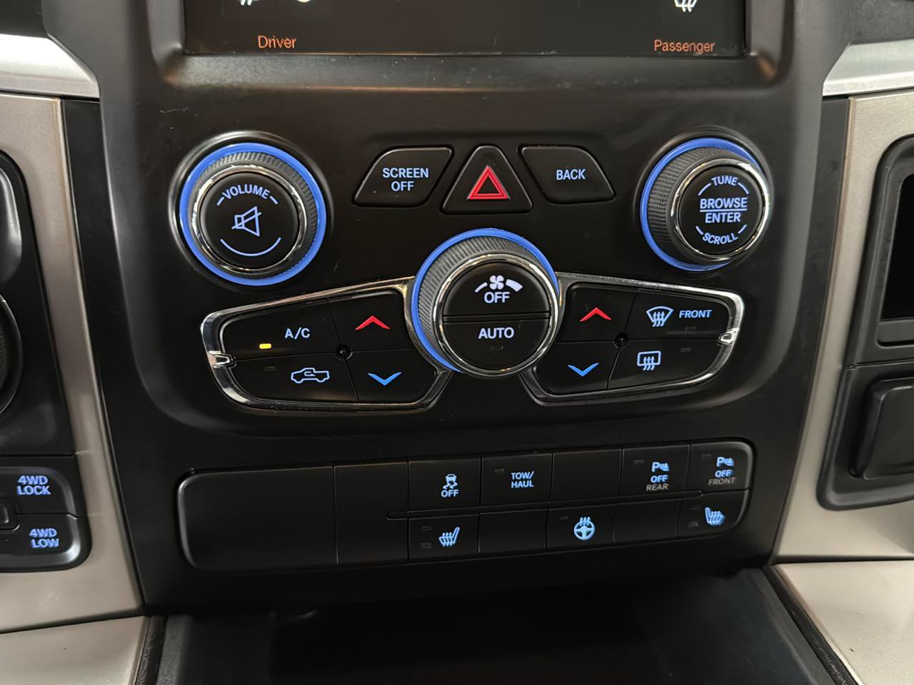 Used 2016 RAM 1500 Big Horn AWD/4WD image 18