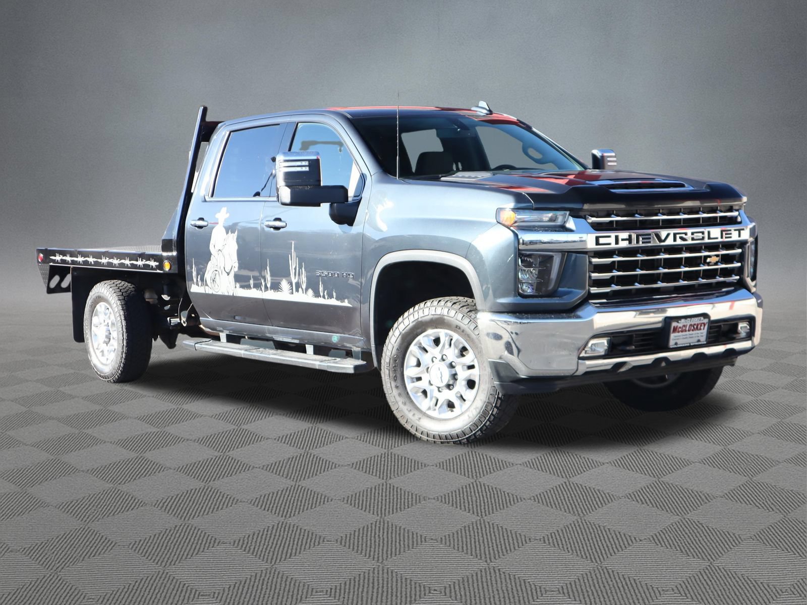 Used 2020 Chevrolet Silverado 3500 LTZ AWD/4WD image 2
