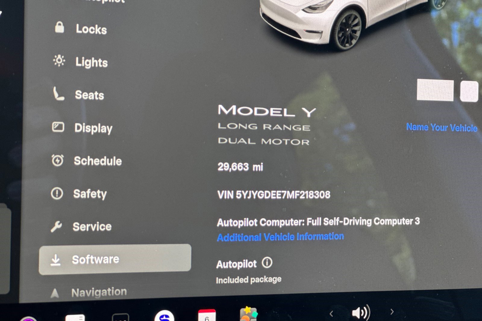 Used 2021 Tesla Model Y Long Range image 33