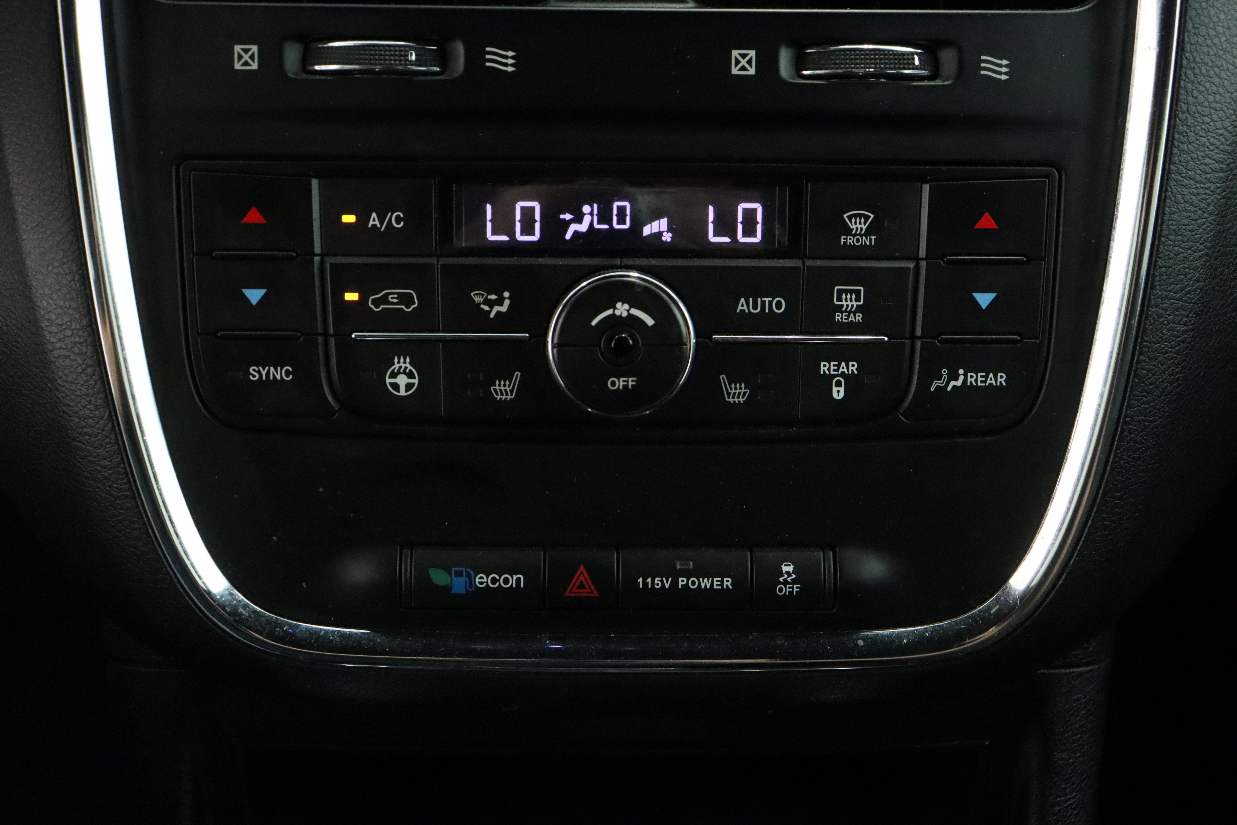 Used 2017 Dodge Grand Caravan GT FWD image 19