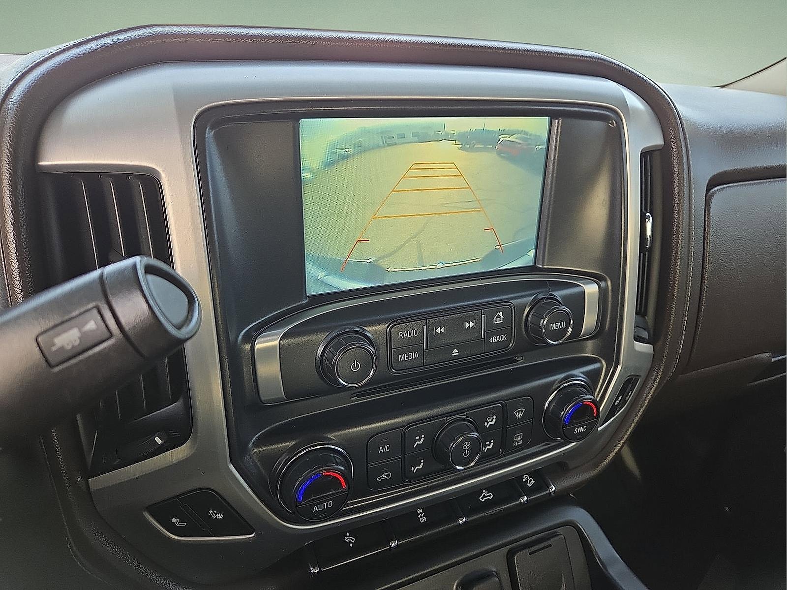 Used 2017 GMC Sierra 1500 SLT w/ SLT Premium Package image 17