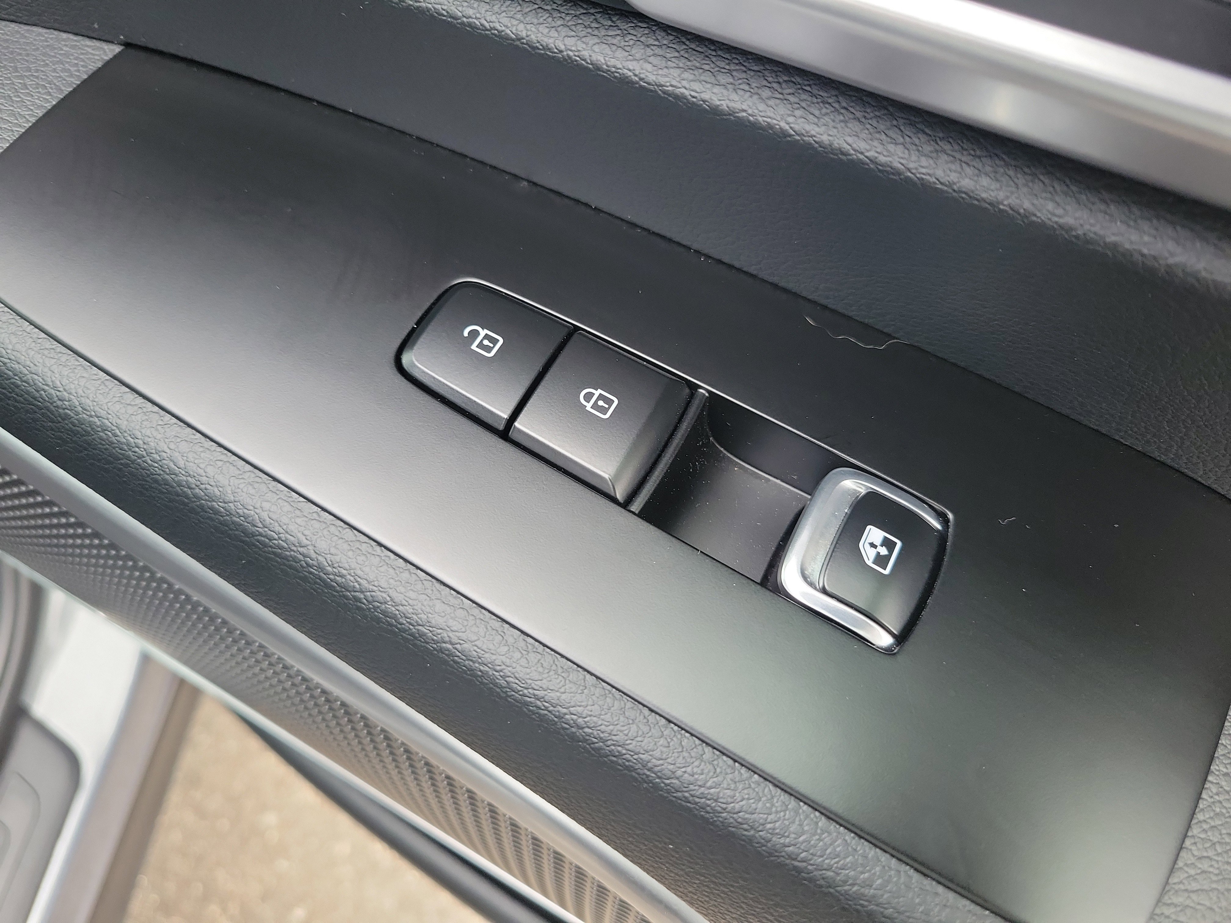 Certified 2025 Kia Telluride S image 10