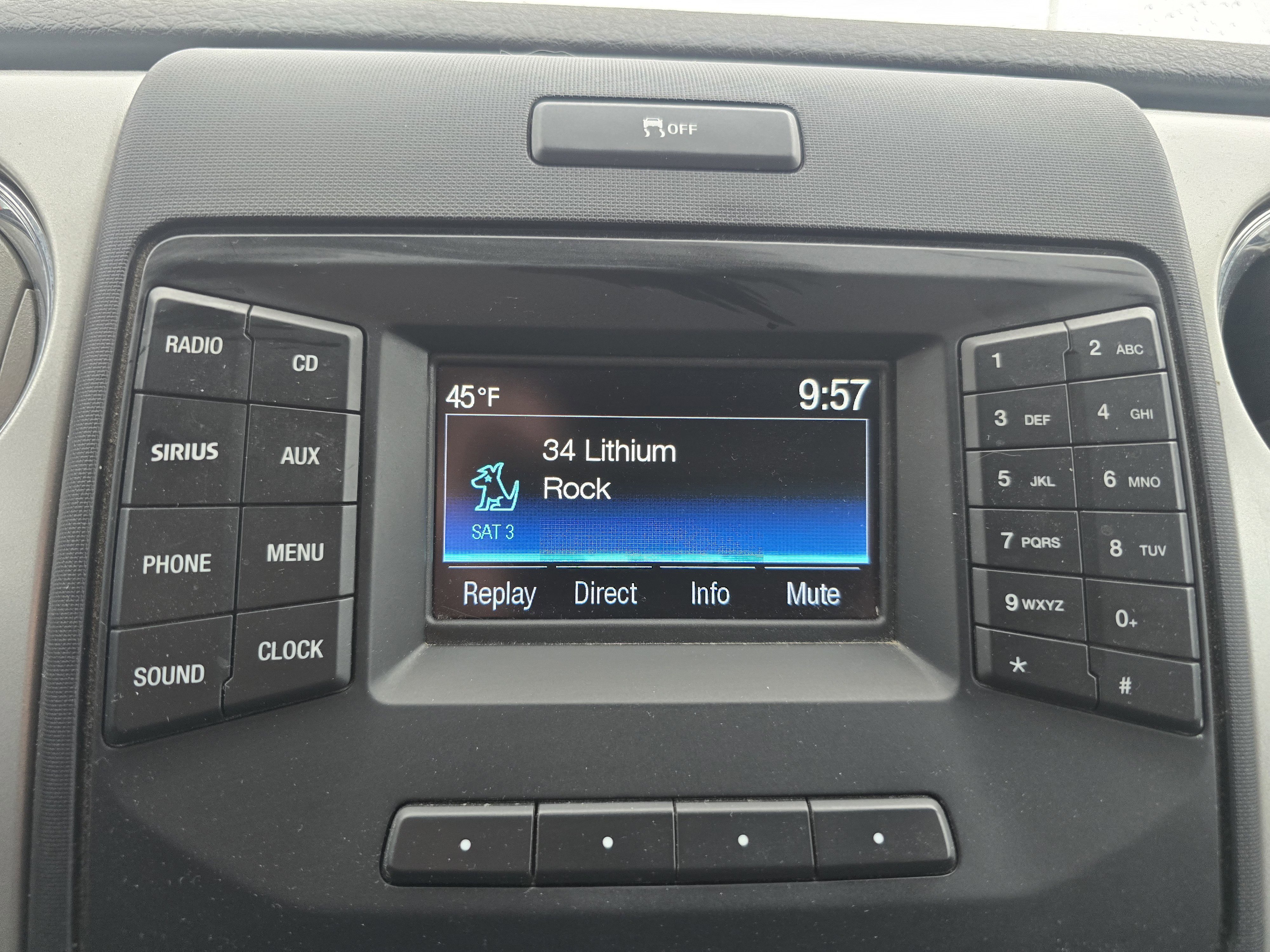 Used 2014 Ford F150 XLT w/ Equipment Group 302A Luxury AWD/4WD image 23