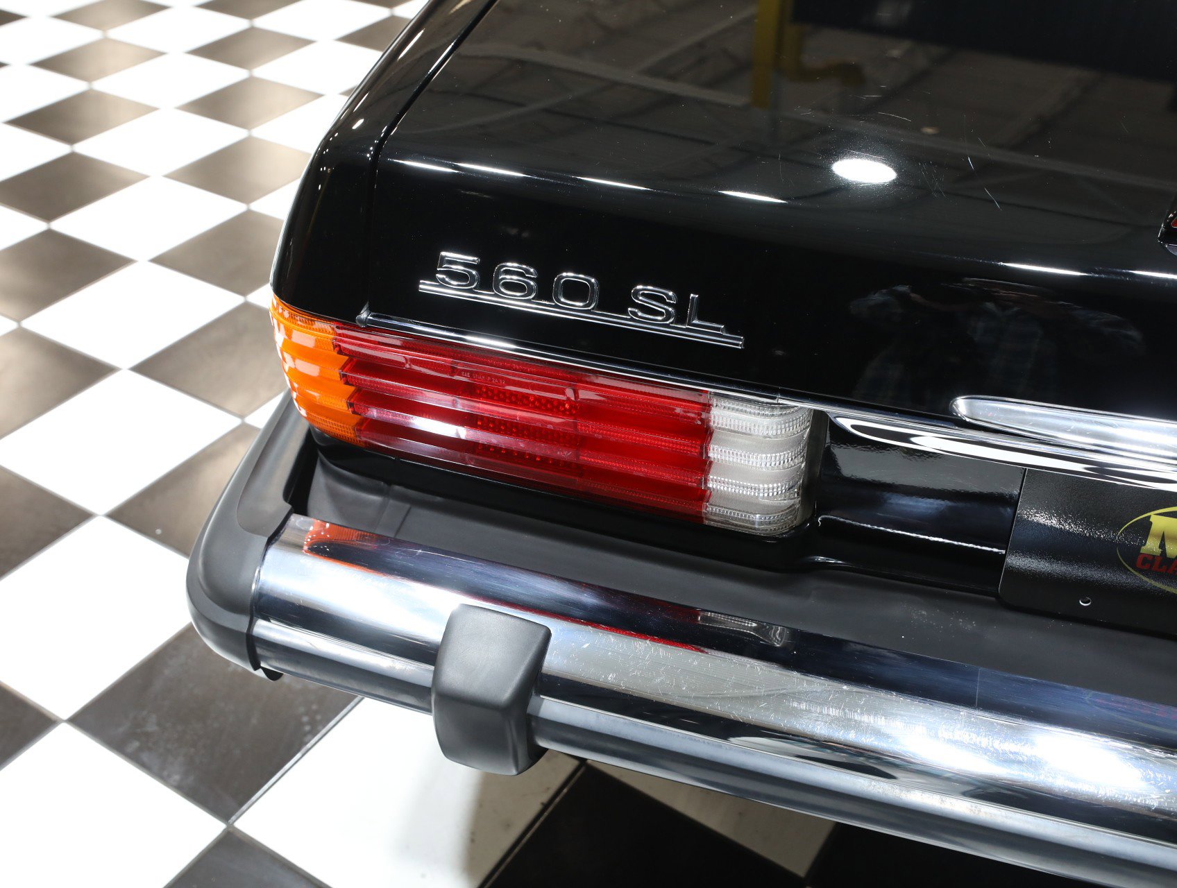 Used 1989 Mercedes-Benz 560 SL image 25