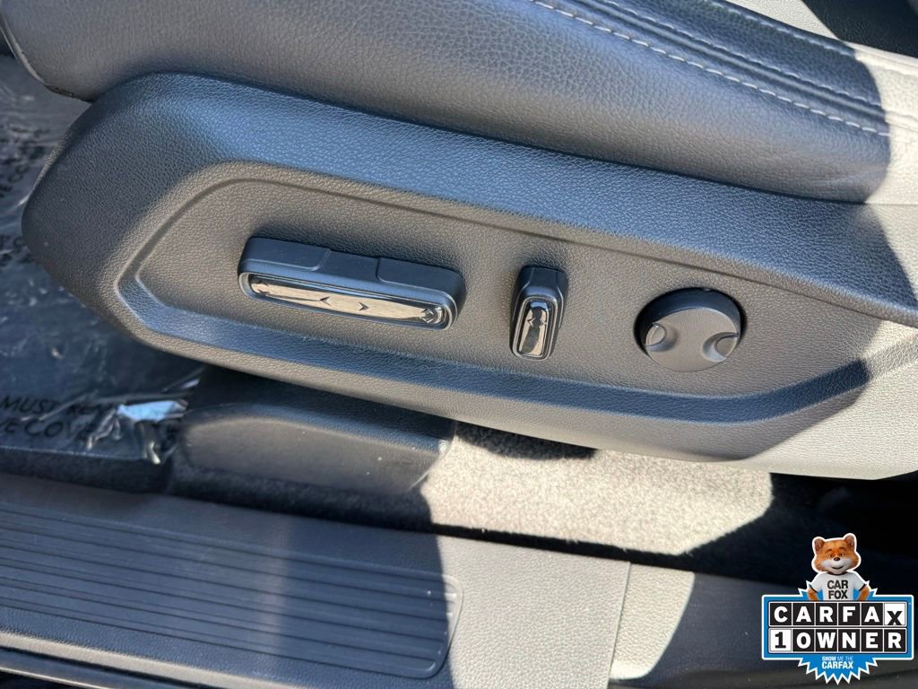 Used 2025 Honda Pilot EX-L image 15