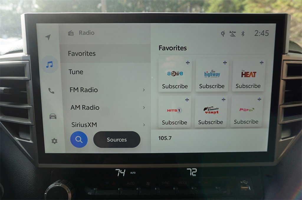 Used 2024 Toyota Tundra Limited image 11