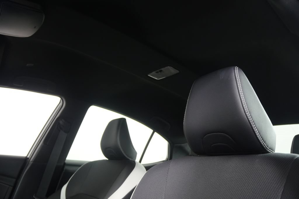 Used 2026 Toyota Camry SE w/ Multimedia Upgrade Package FWD image 11